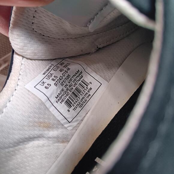 P448 'John' Perforated Embossed Sneaker Womens 8.5 MSRP $298 - Picture 2 of 8